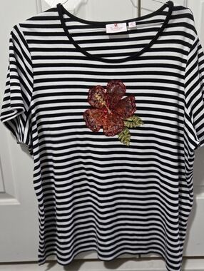 Quacker Factory Black & White Striped Tee with Sequin Flower Applique, 2X